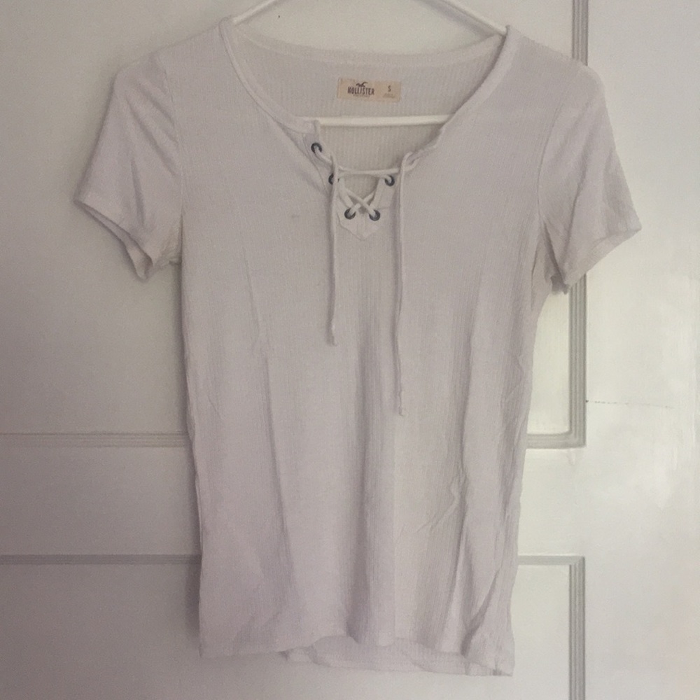 Hollister T-shirt